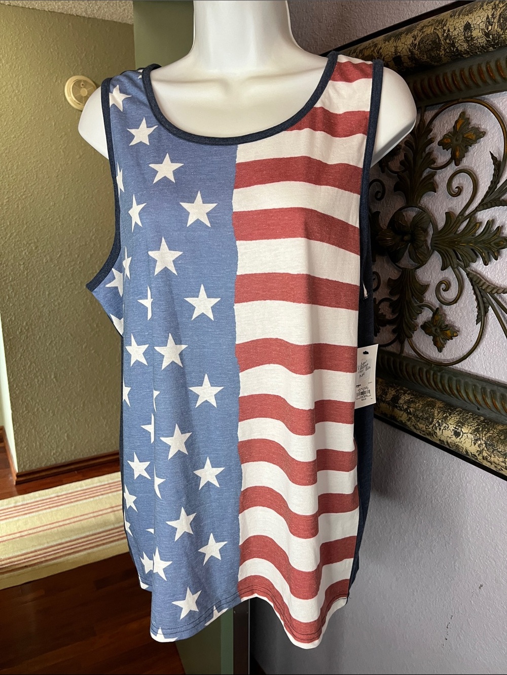 urban pipeline NWT American Flag Red, White & Navy Striped / Stars Tank Top Sz S
